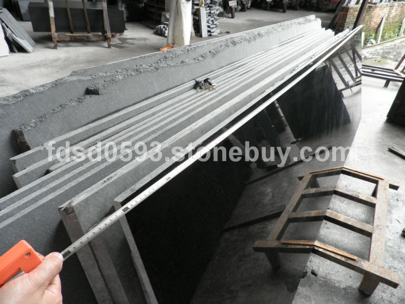 G684 福鼎黑长条板