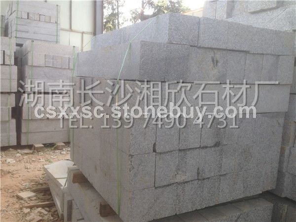 芝麻灰 路緣石 直形 弧形 各種尺寸定制 湖南長(zhǎng)沙生產(chǎn)廠家 經(jīng)銷(xiāo)商家 廠價(jià)直銷(xiāo)