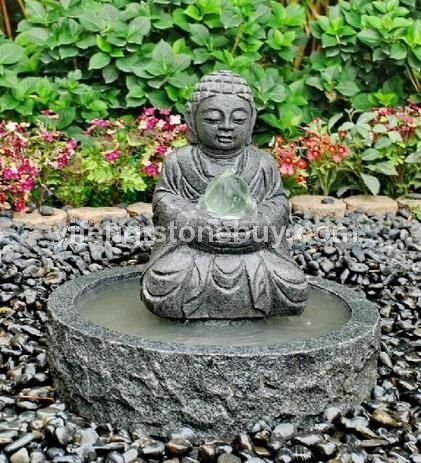 石雕佛像水景