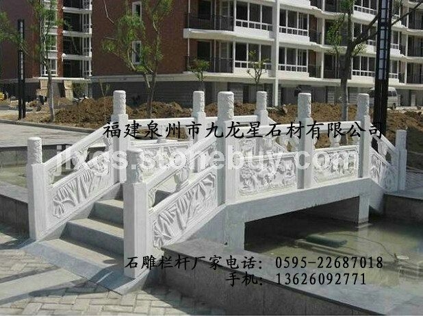 厂家直销雕工精美 材质优良的汉白玉栏杆 栏板石雕