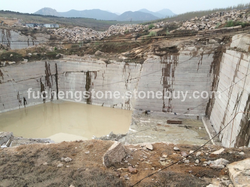 泌阳红矿山 (13)