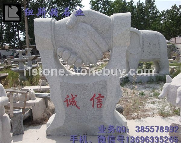 握手雕刻