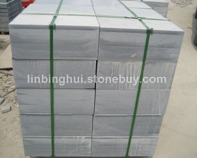 芝麻黑花岗岩 G655芝麻灰花岗岩 G641乔治亚灰 芝麻白G603石材 黄锈石G682 芝麻黑干挂