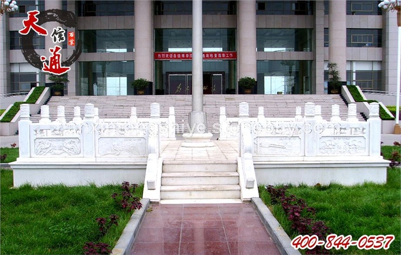 漢白玉石雕旗桿座升旗臺(tái)