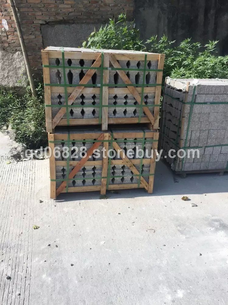 桃花红罗马柱