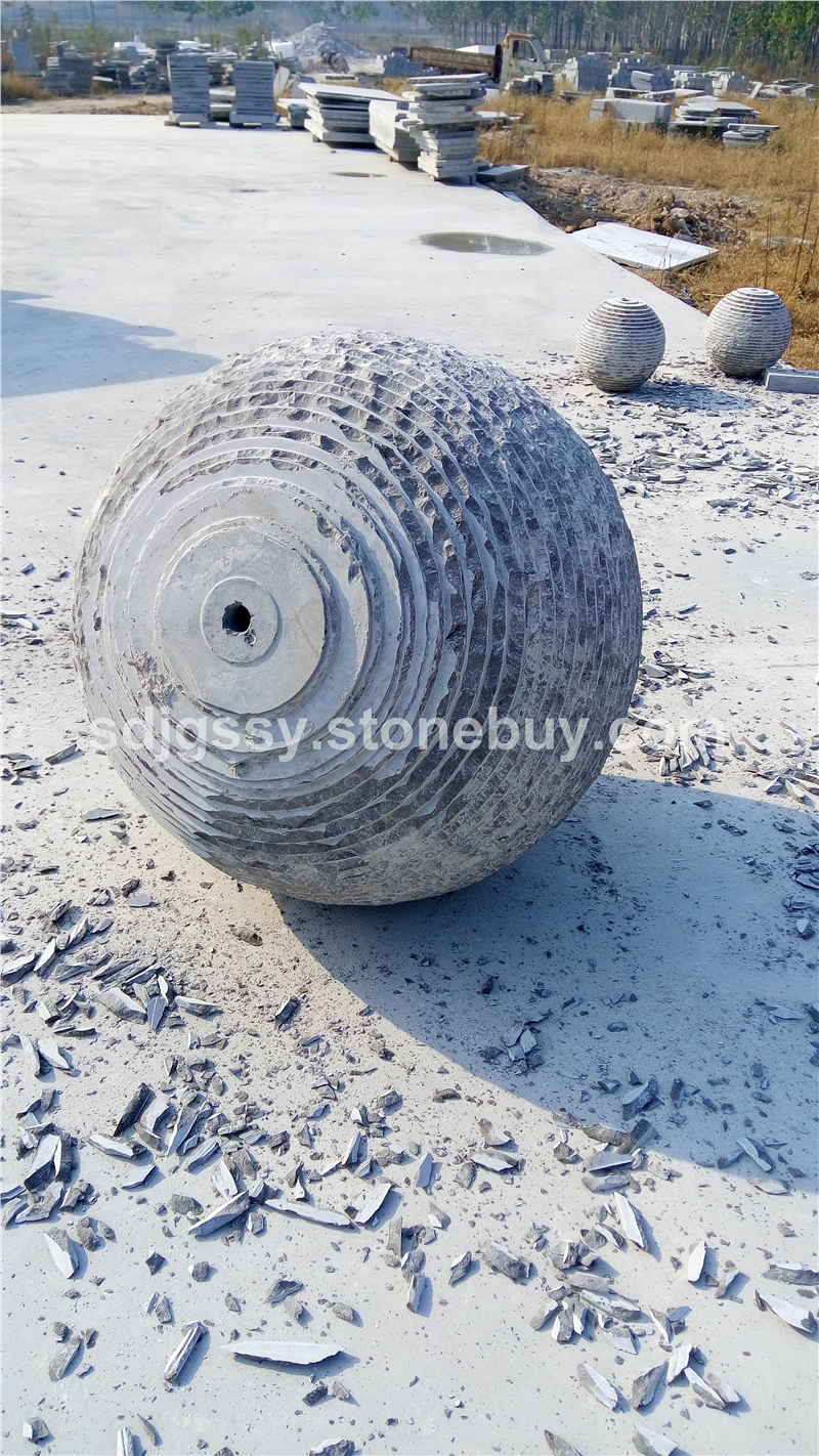 天(tian)然(ran)青石流(liu)水球