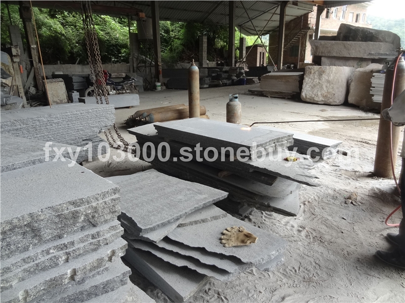 花崗巖G682黃銹石角美銹石龍海銹黃色石材蝦紅G681 (10)