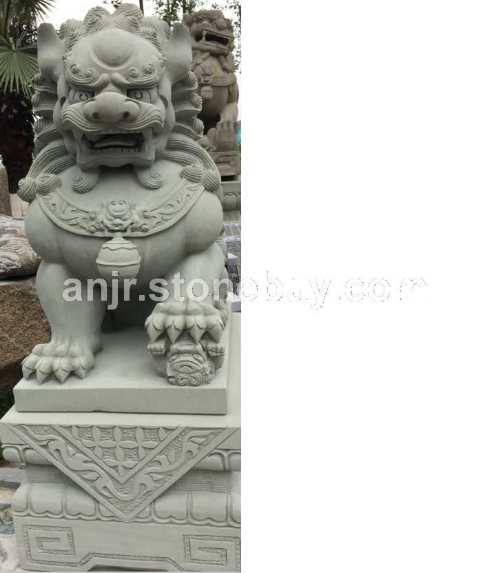 青砂岩石狮