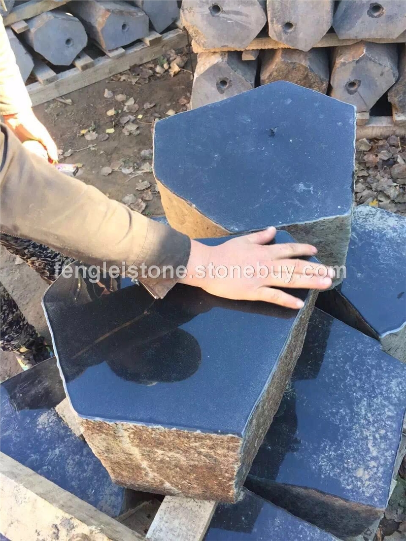 蒙古黑异形加工1