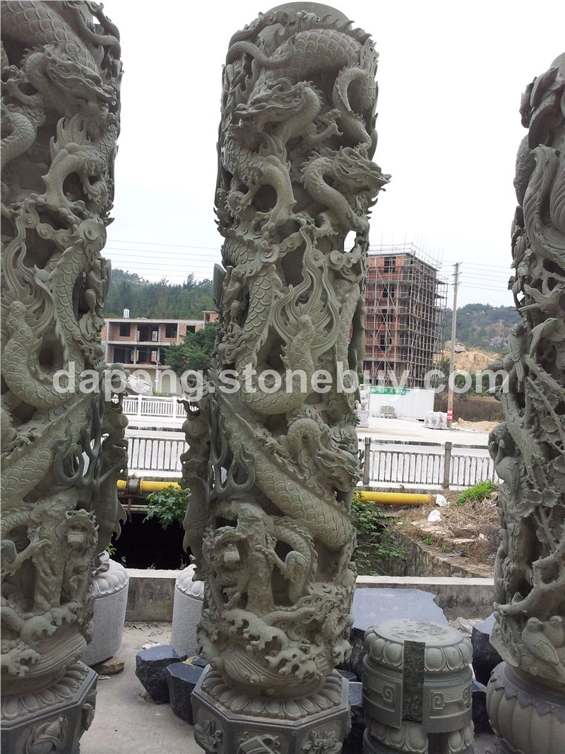 寺廟石雕龍柱 天然青石雕刻 轉(zhuǎn)運(yùn)抱龍柱 圖騰柱 福建石雕龍柱廠家
