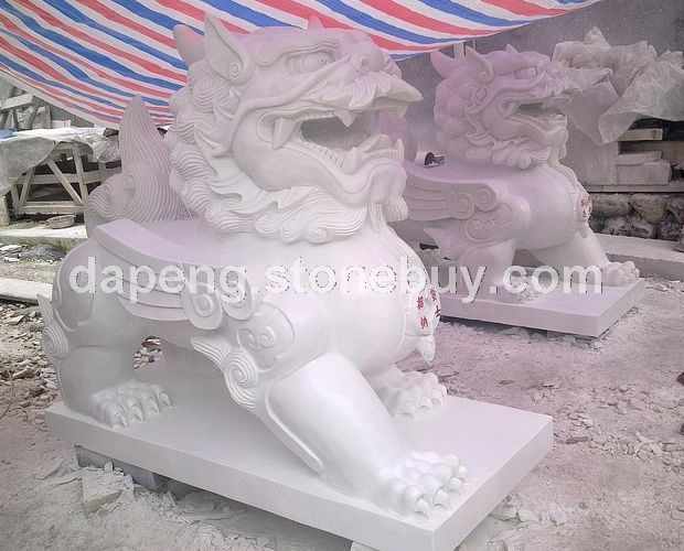 汉白玉石雕貔貅 四大神兽石材雕刻 动物石雕厂家