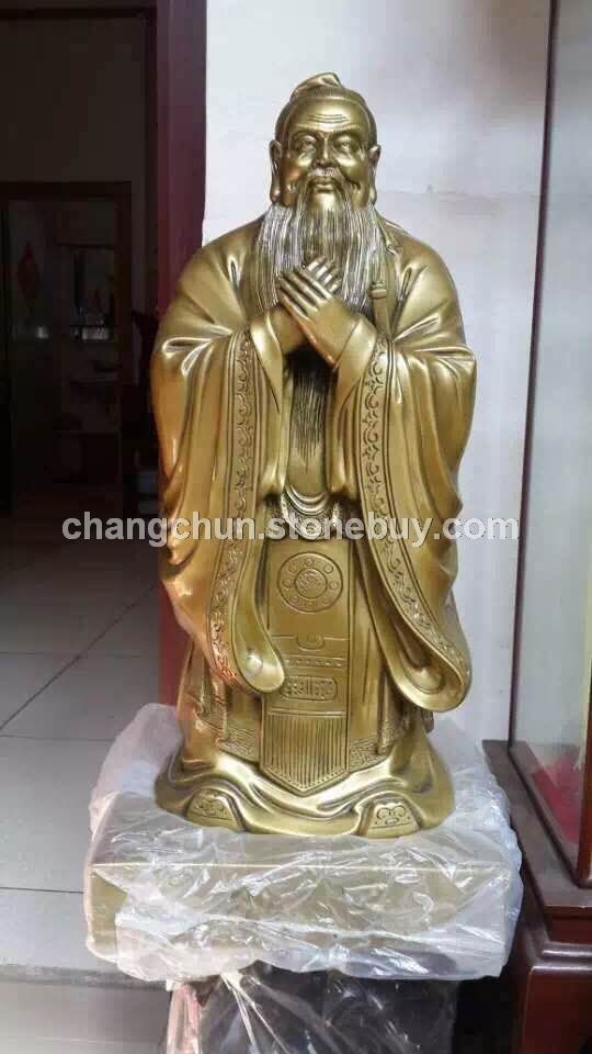 孔子标准像石雕