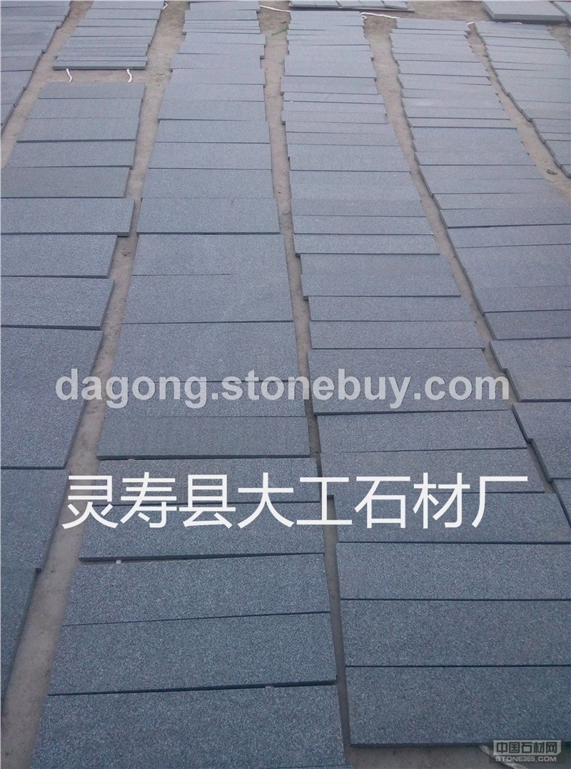 森林绿火烧板　森林绿工程板　森林绿石材　河北森林绿花岗岩