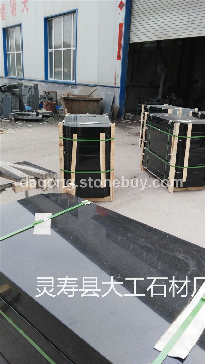 【厂家直销】纯天然石材板材，中国黑板材2号，山西黑.量大优惠