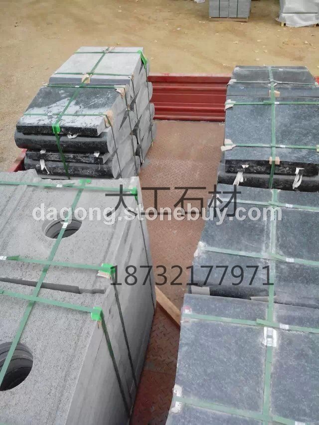 万年青森林绿荔枝面火烧面磨光面自然面蘑菇石剁斧石喷沙面路沿石