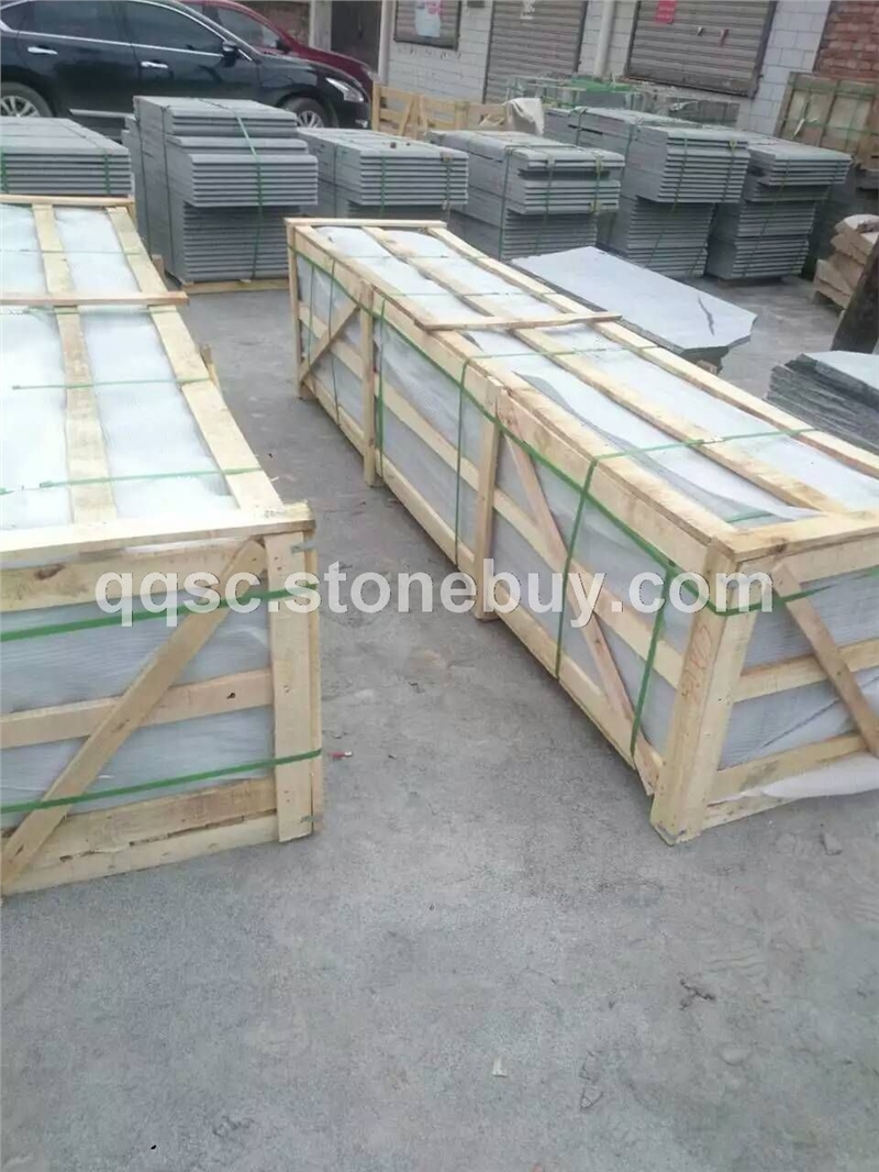 出口中国黑花岗岩超长板材木箱成品