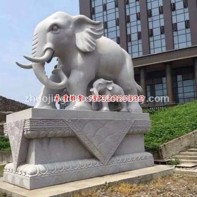 大理石母子象雕塑