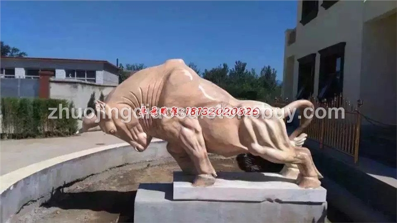石雕开荒牛雕塑，拓荒牛石雕
