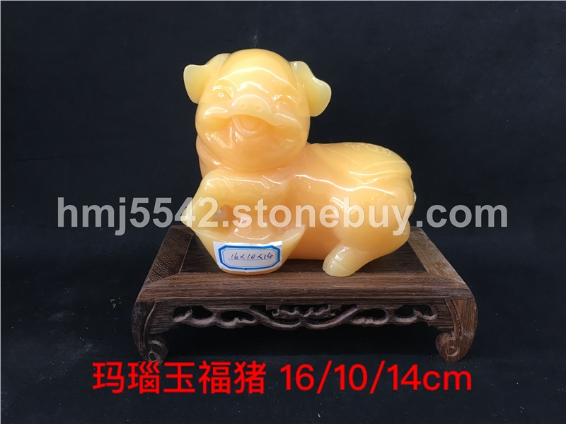 天然玛瑙玉福猪玉雕摆件