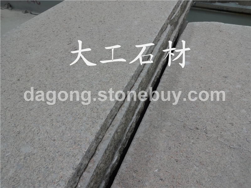 白麻、黄金麻、黄绣石、金田麻、黄金钻