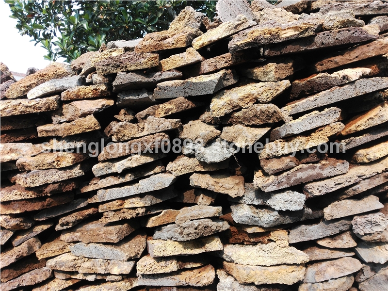 黄色自然面火山岩