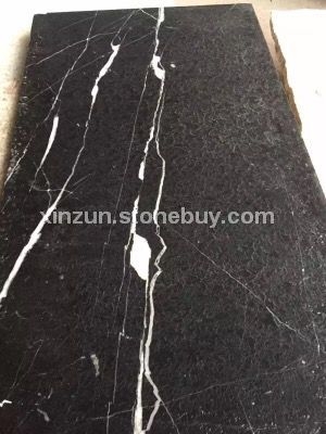黑白根