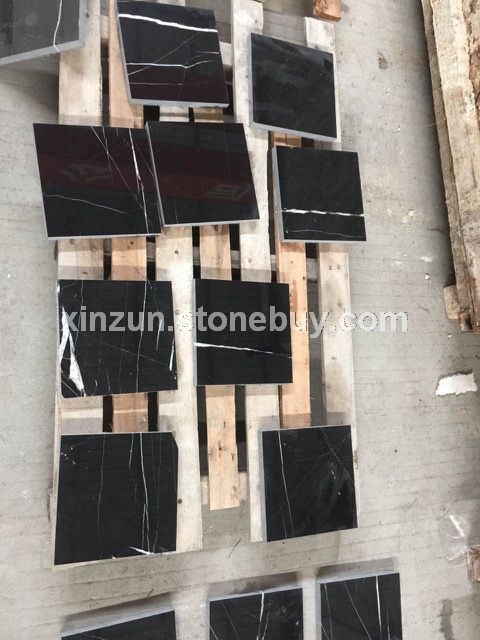 黑白根
