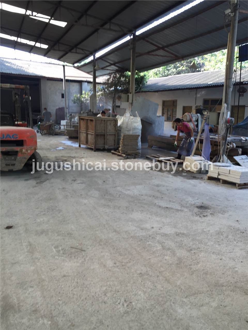 厂房