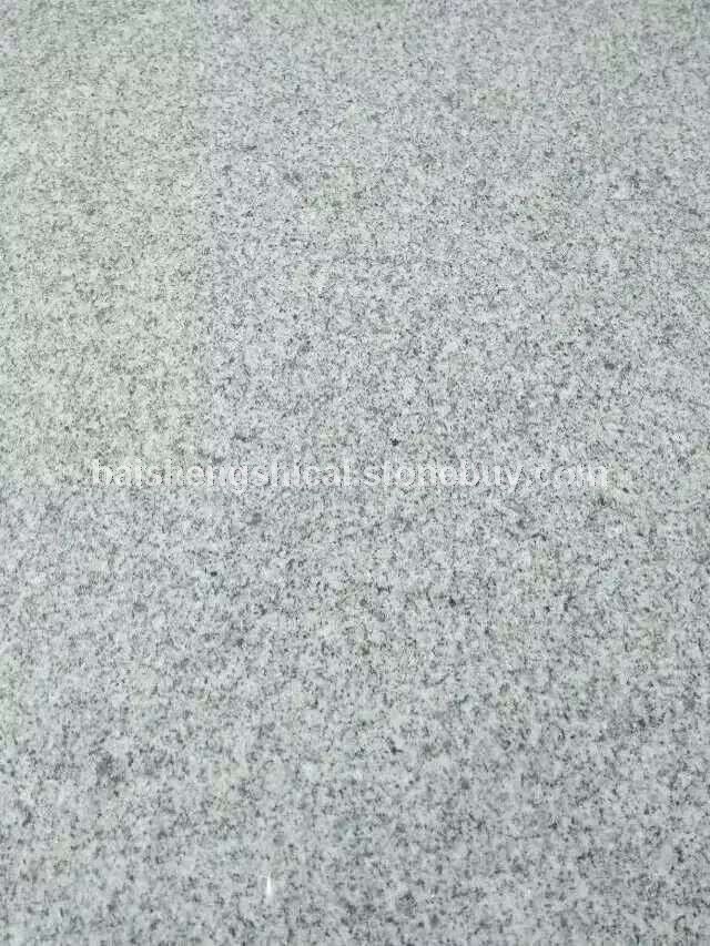 芝麻灰