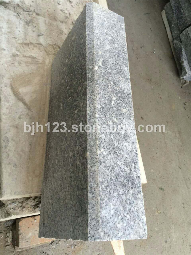 封开花 路沿石