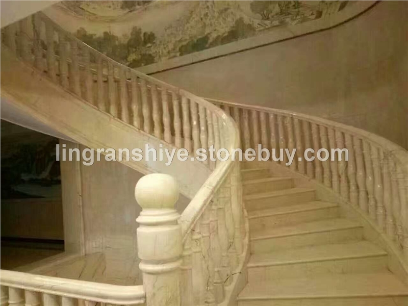旋轉樓梯 18