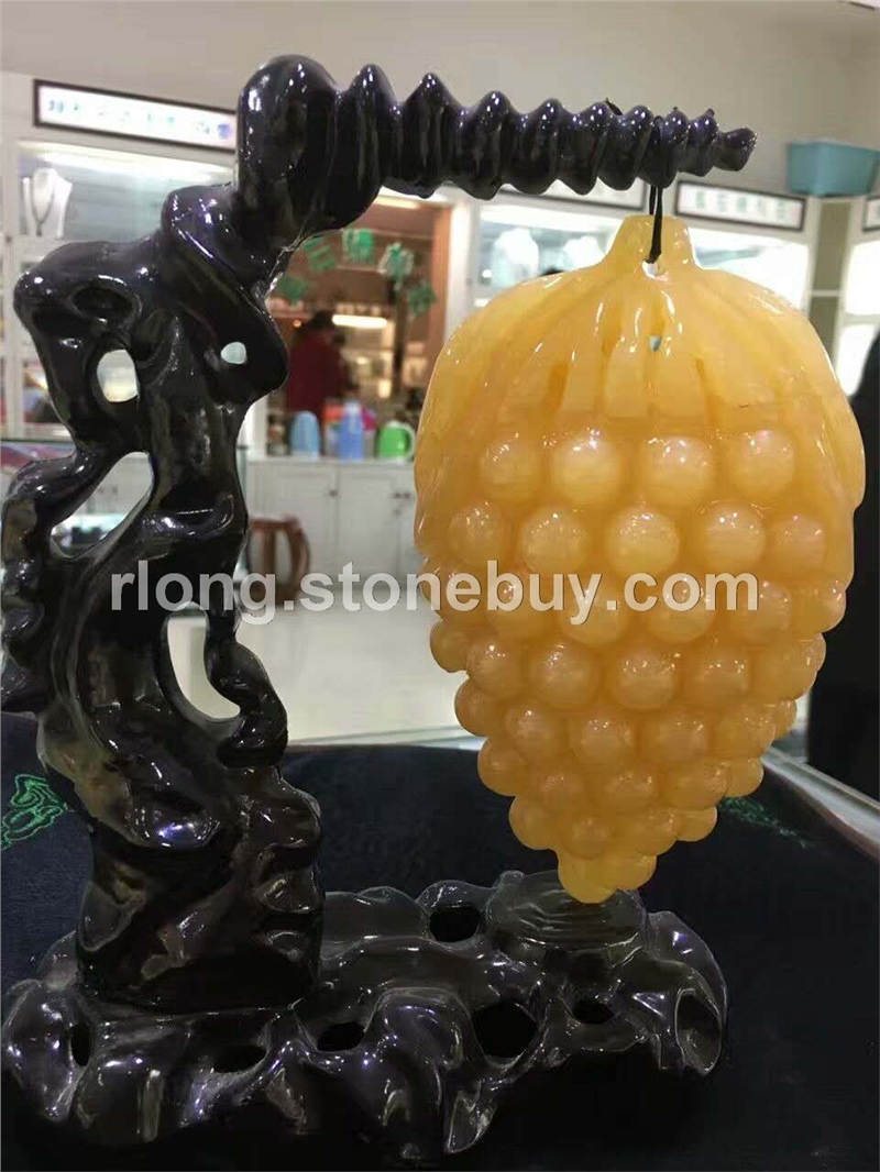 米黄玉葡萄