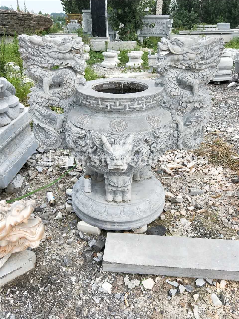 佛像，石抱鼓，石亭，石桥，喷泉，石桌石椅，香炉，供台，石塔