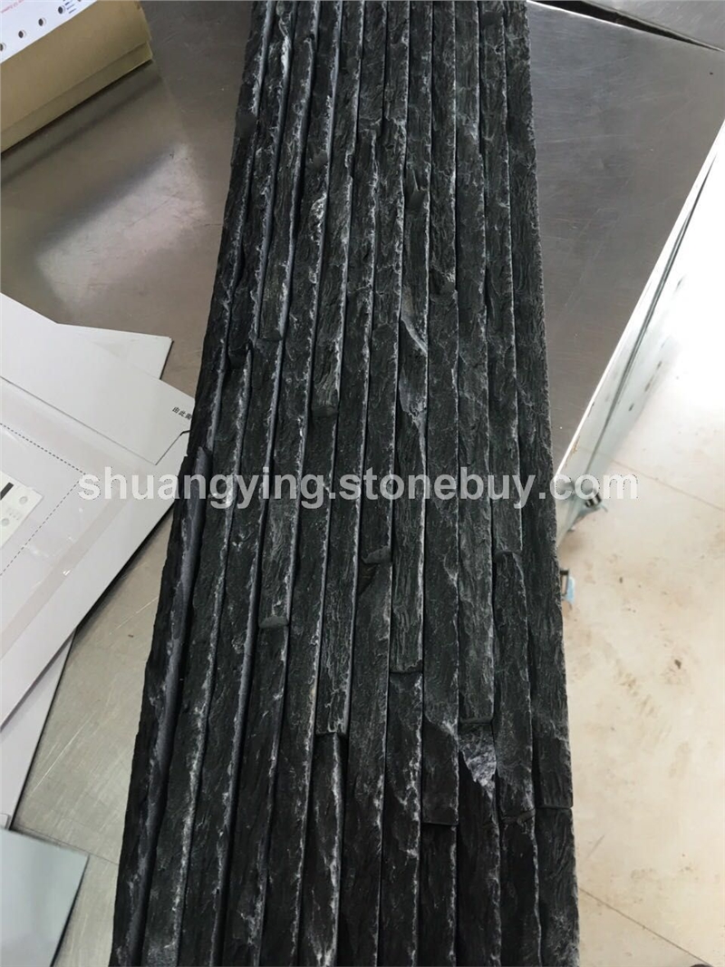 黑色精品流水石