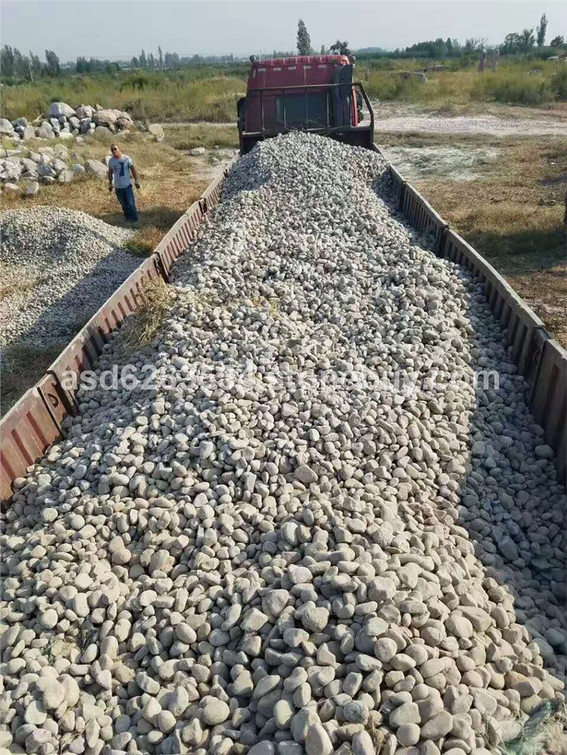鹅卵石 泰山石