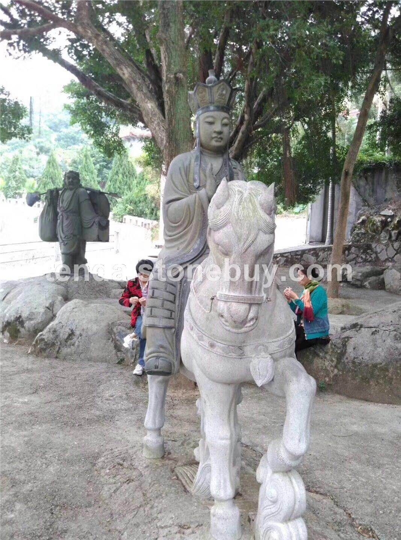 青石人物雕刻