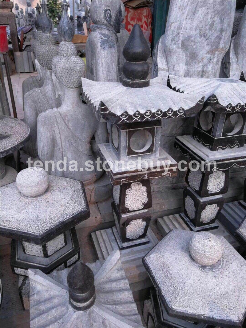青石灯塔