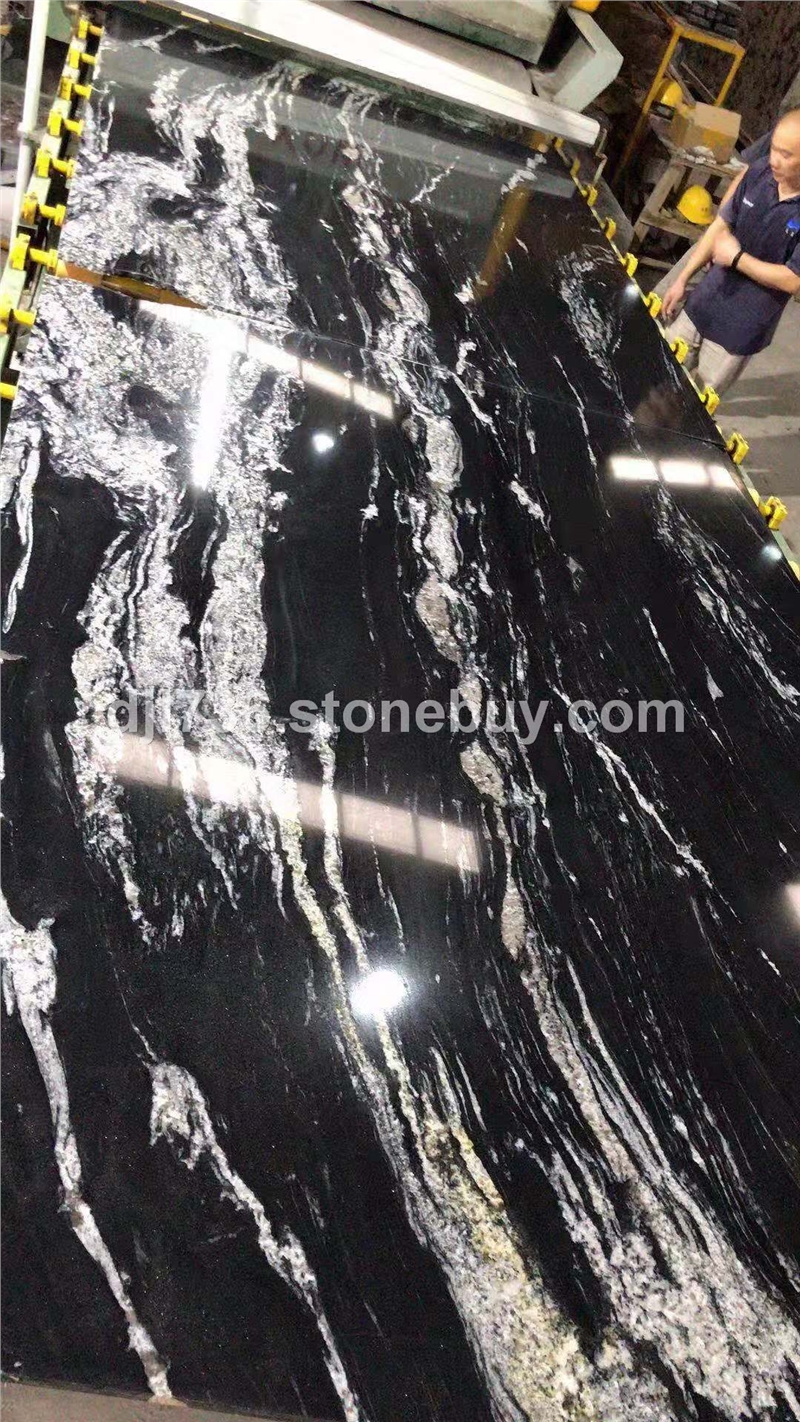 宇宙黑板材