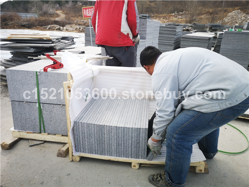 易县黑光面小方块