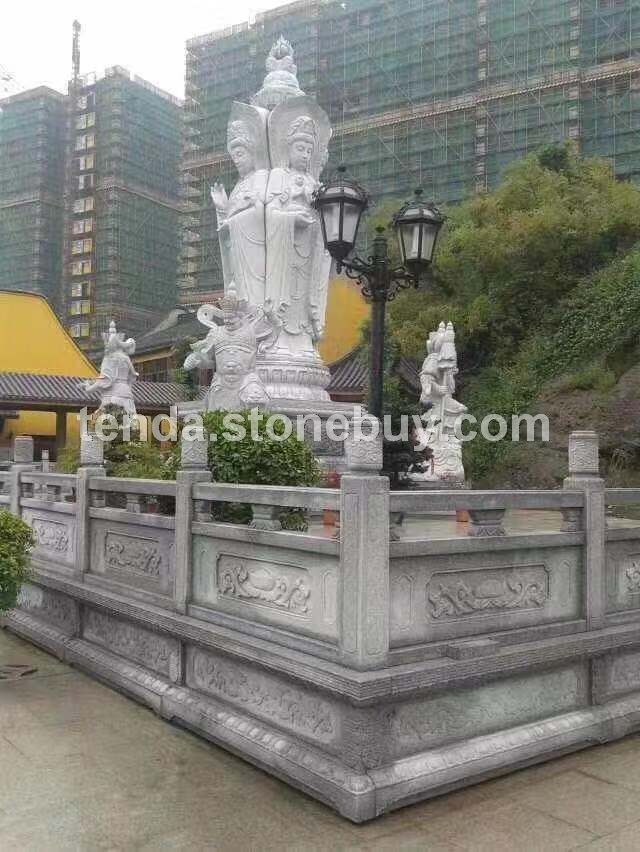 石栏杆