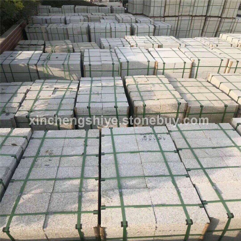 芝麻白花岗岩板荔枝面批发 供应园林景观广场 g623芝麻白荔枝面