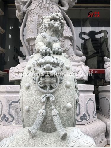 石雕狮子抱鼓、门鼓