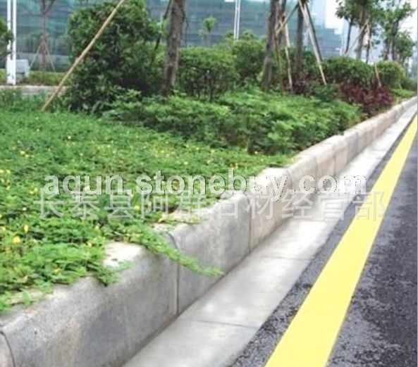 芝麻灰路沿石