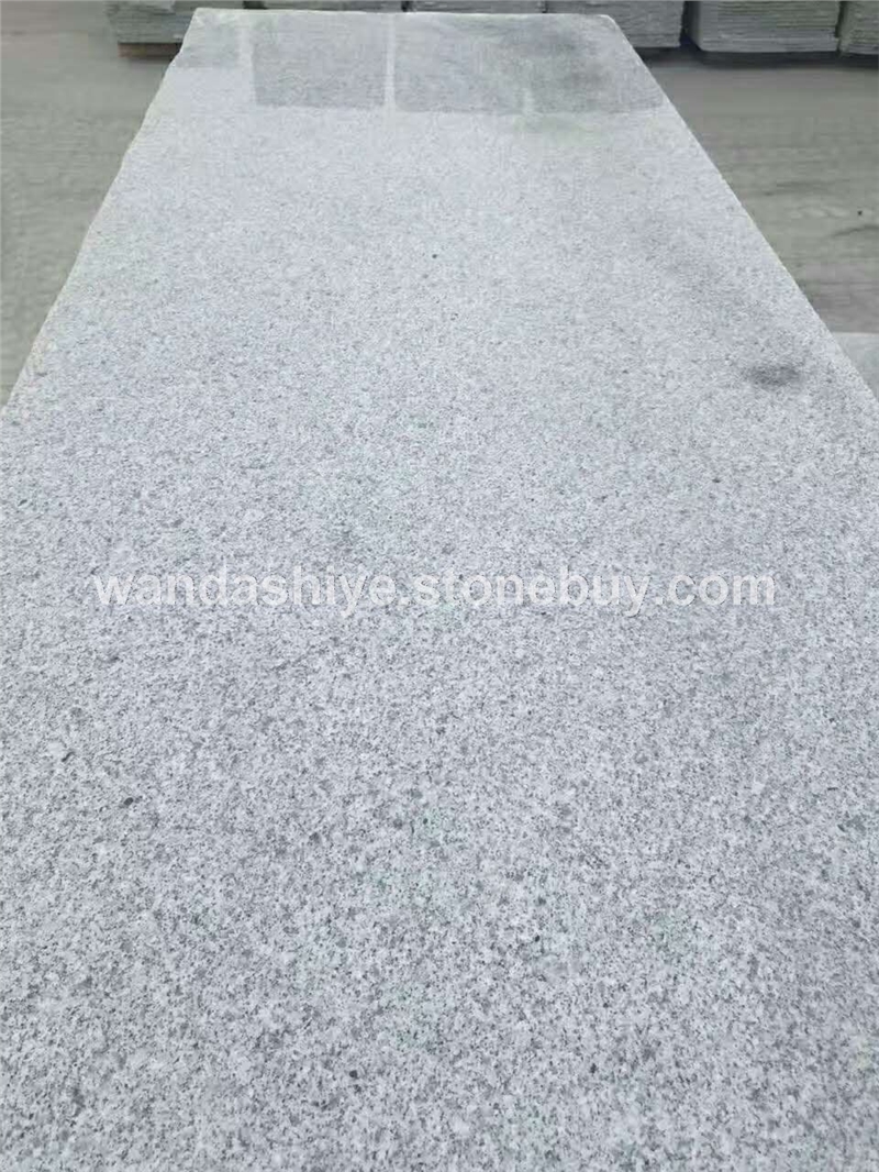 芝麻白花岗岩石材