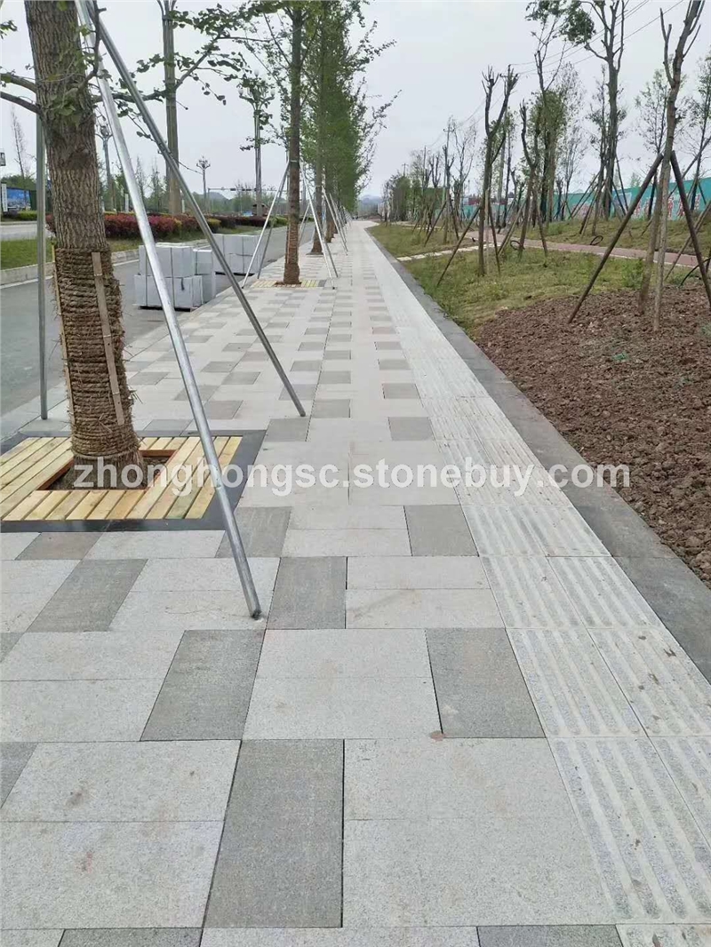 路边地铺、盲道石
