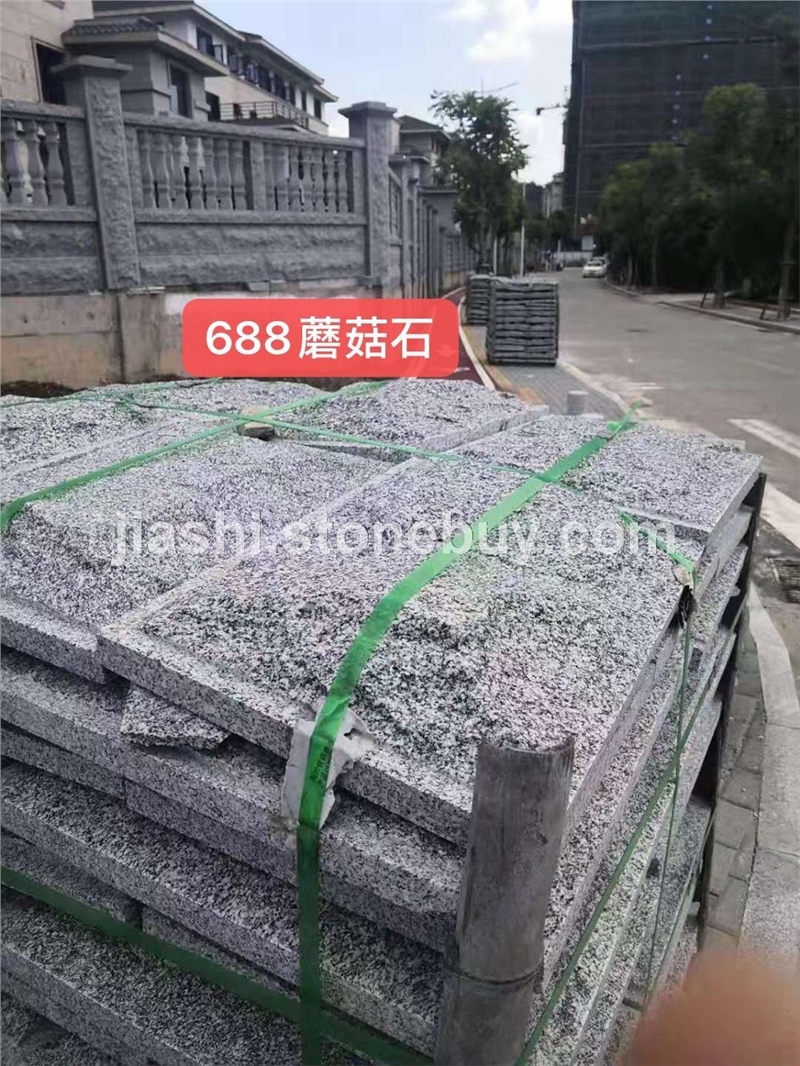688蘑菇石
