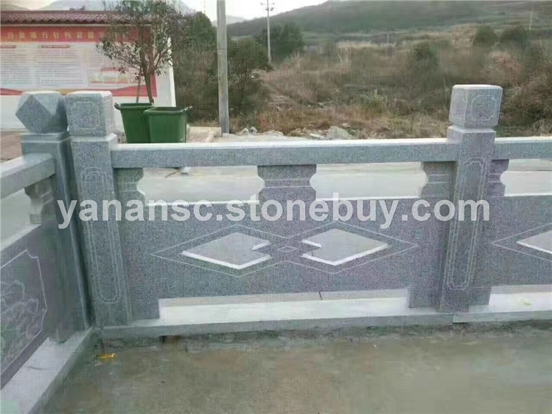 石栏杆