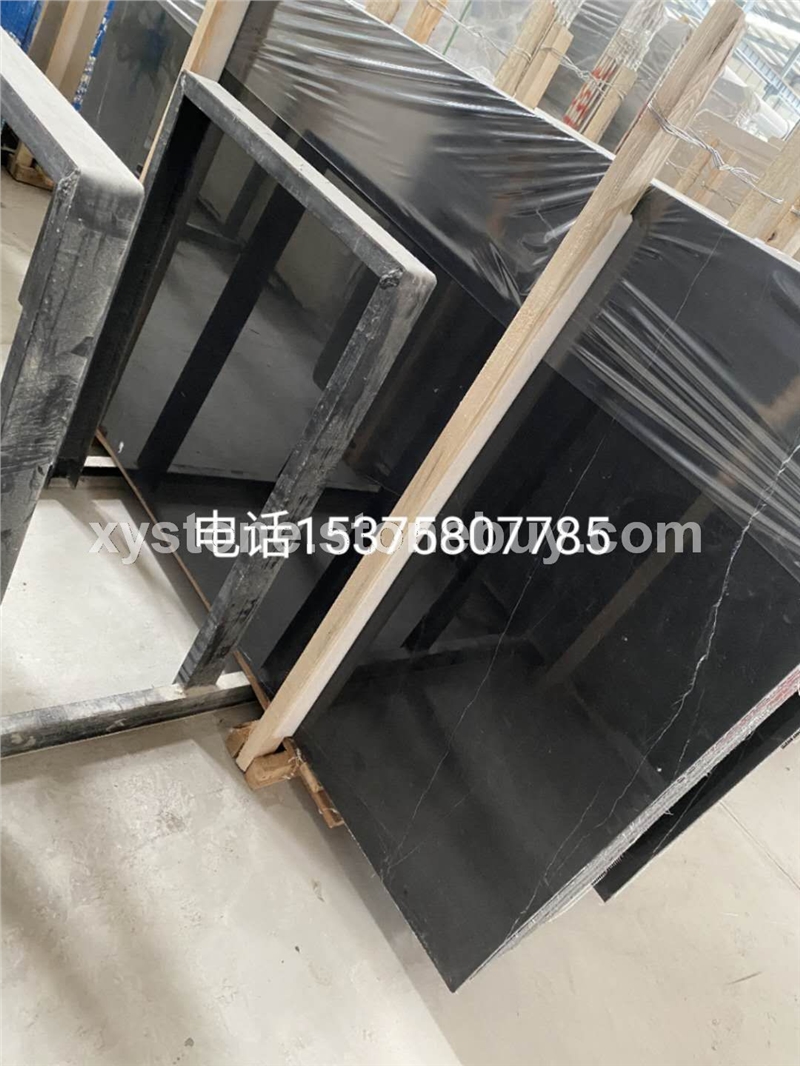 黑白灰
