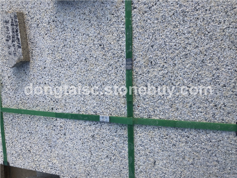 黄锈石石材金钻麻花岗岩