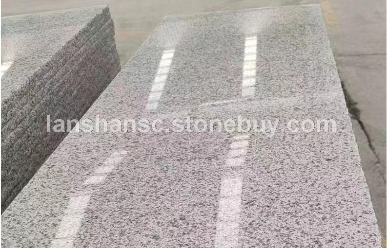 芝麻白光面